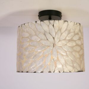 Plaf. White Flower 30 cm