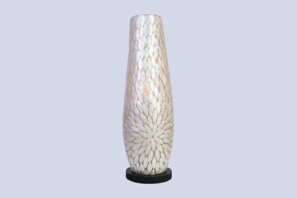 TL. White Flower 70 cm wit
